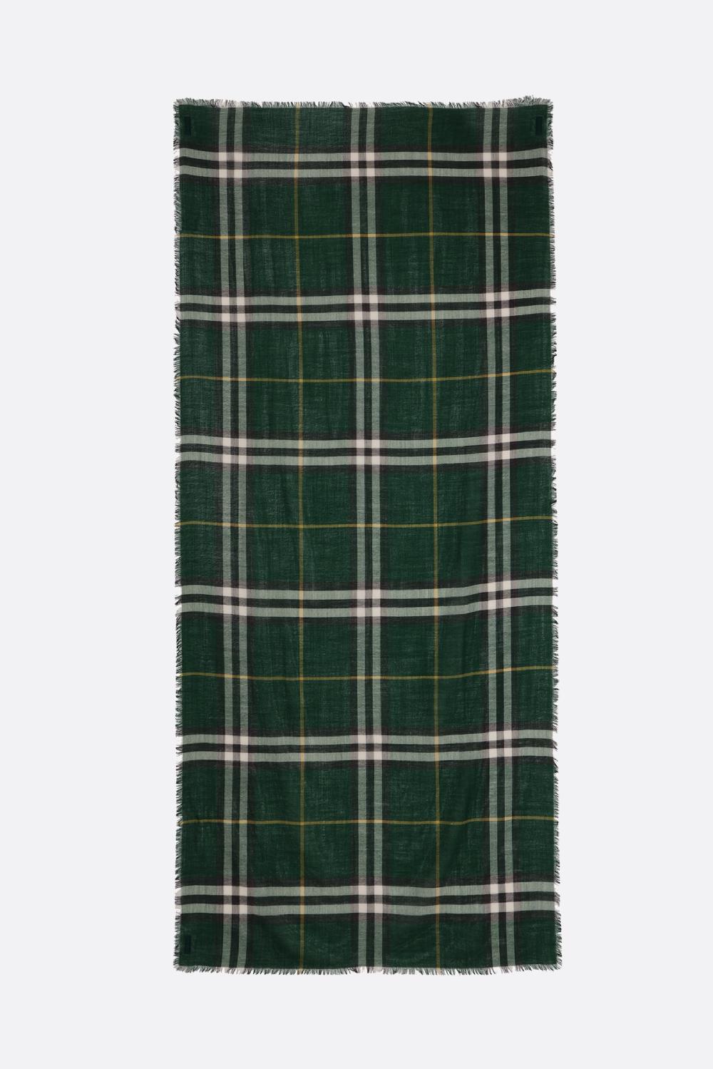 BURBERRY sciarpa in lana Check Convenienza