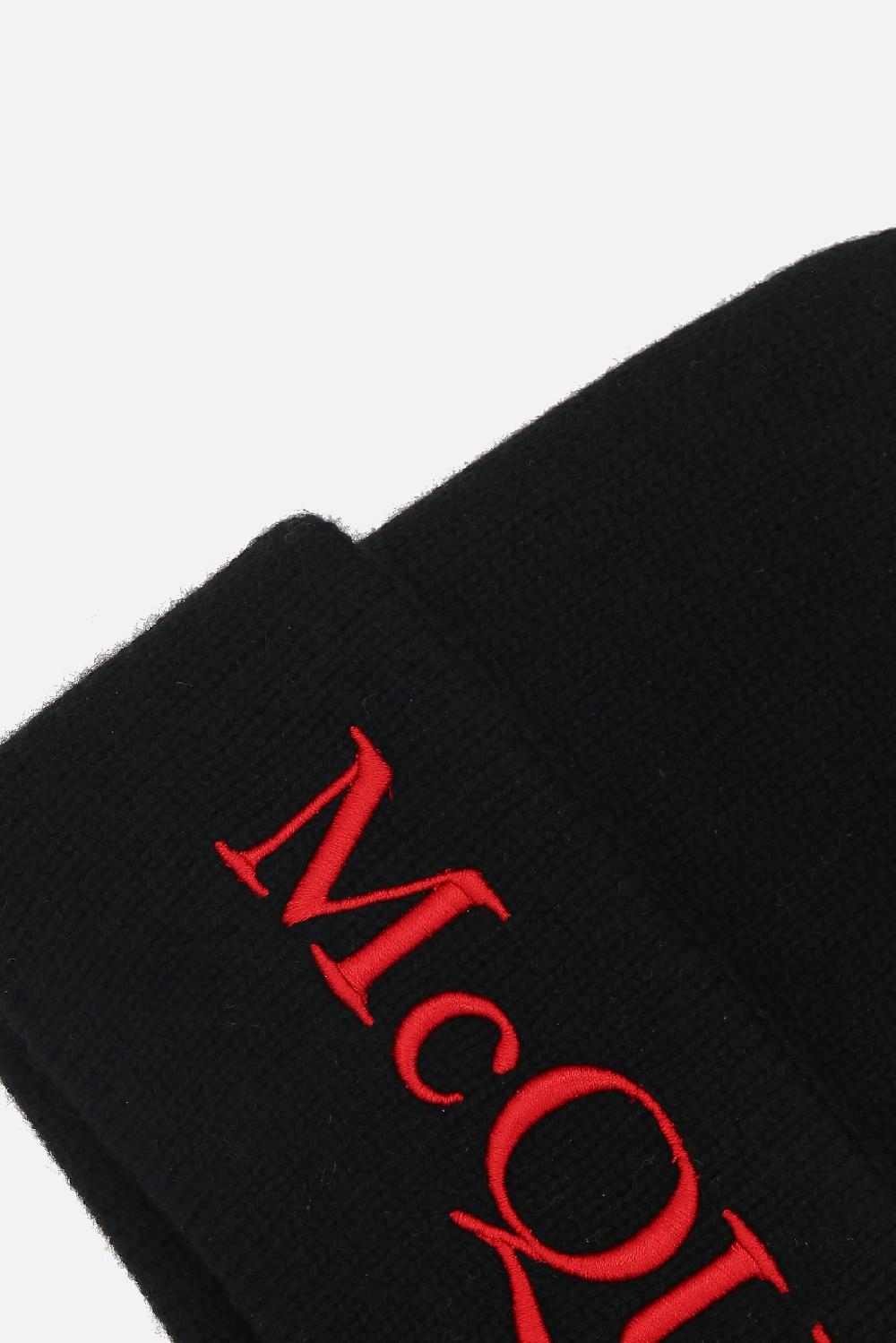 ALEXANDER McQUEEN berretto McQueen in cashmere Nuova