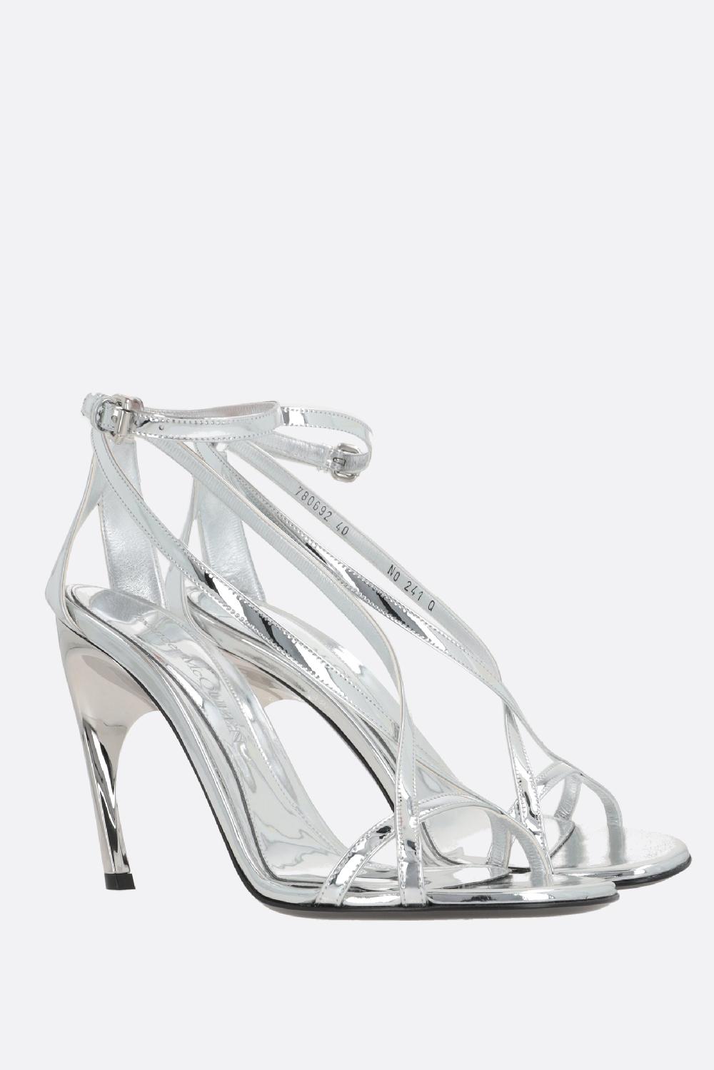ALEXANDER McQUEEN sandalo Armadillo in ecopelle effetto specchio Outlet