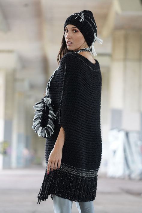 Tricot à Porter Fringe poncho Affare Del Giorno