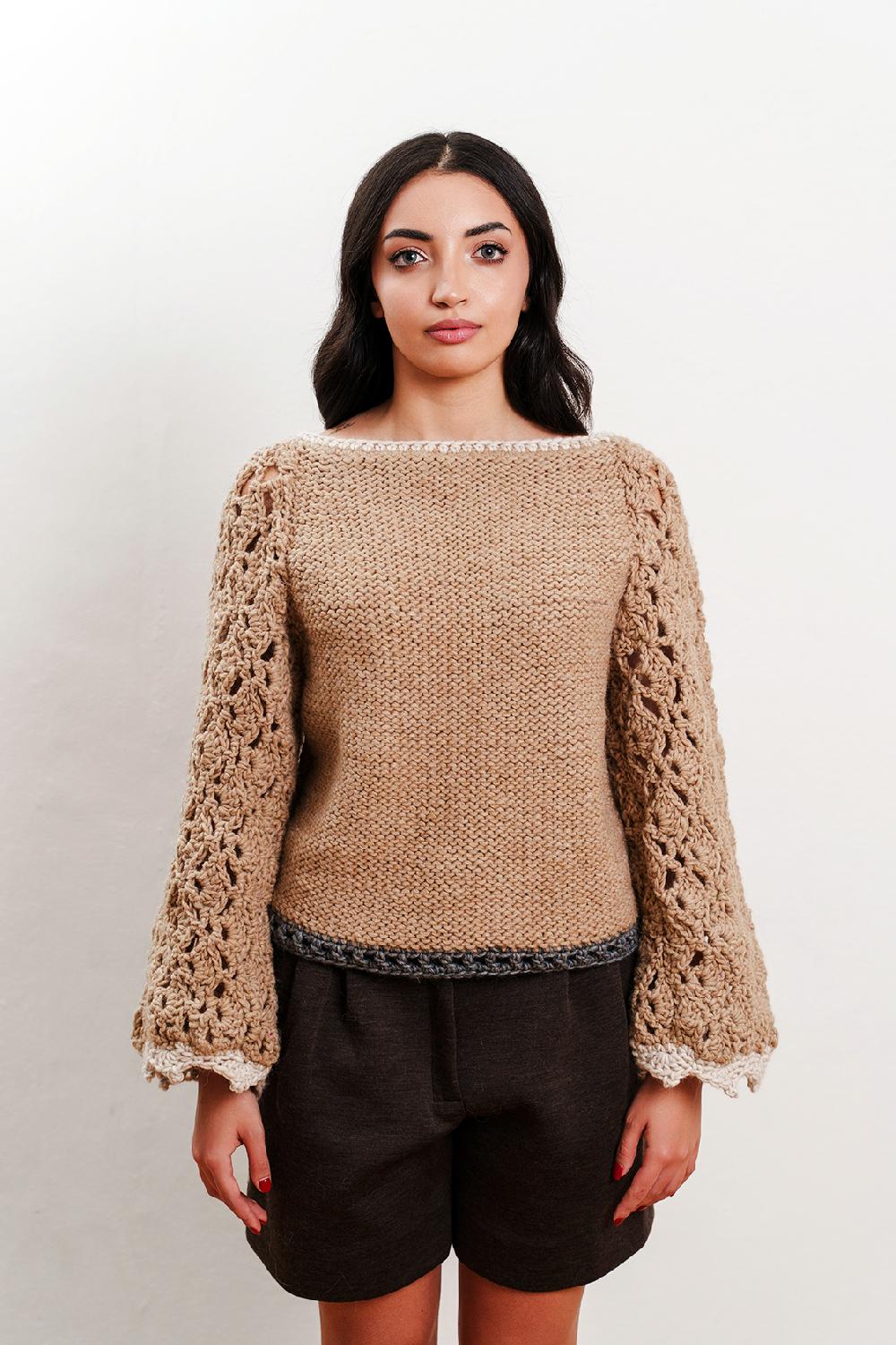 Tricot à Porter Maglia traforata scollo a barca manica ampia fondo diritto Promozione Limitata