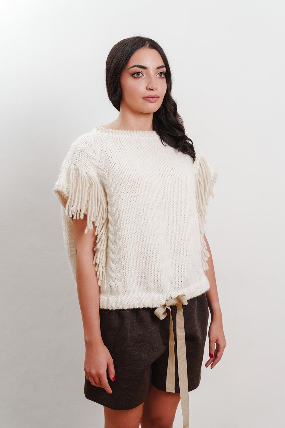 Tricot à Porter Maglia Cubetto con coulisse e frange laterali Novità