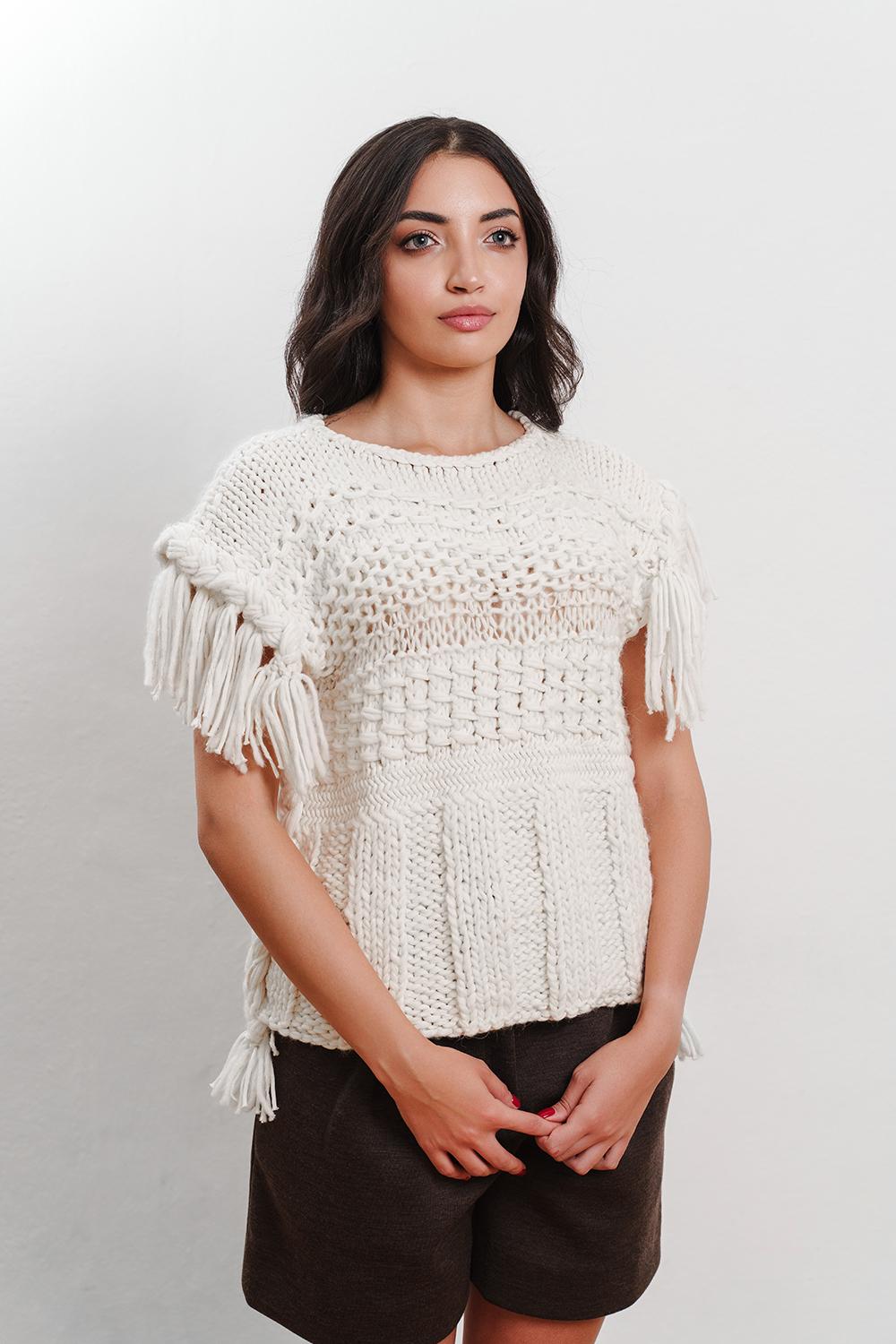 Tricot à Porter Maglia s/m con frange e trecce Offerta