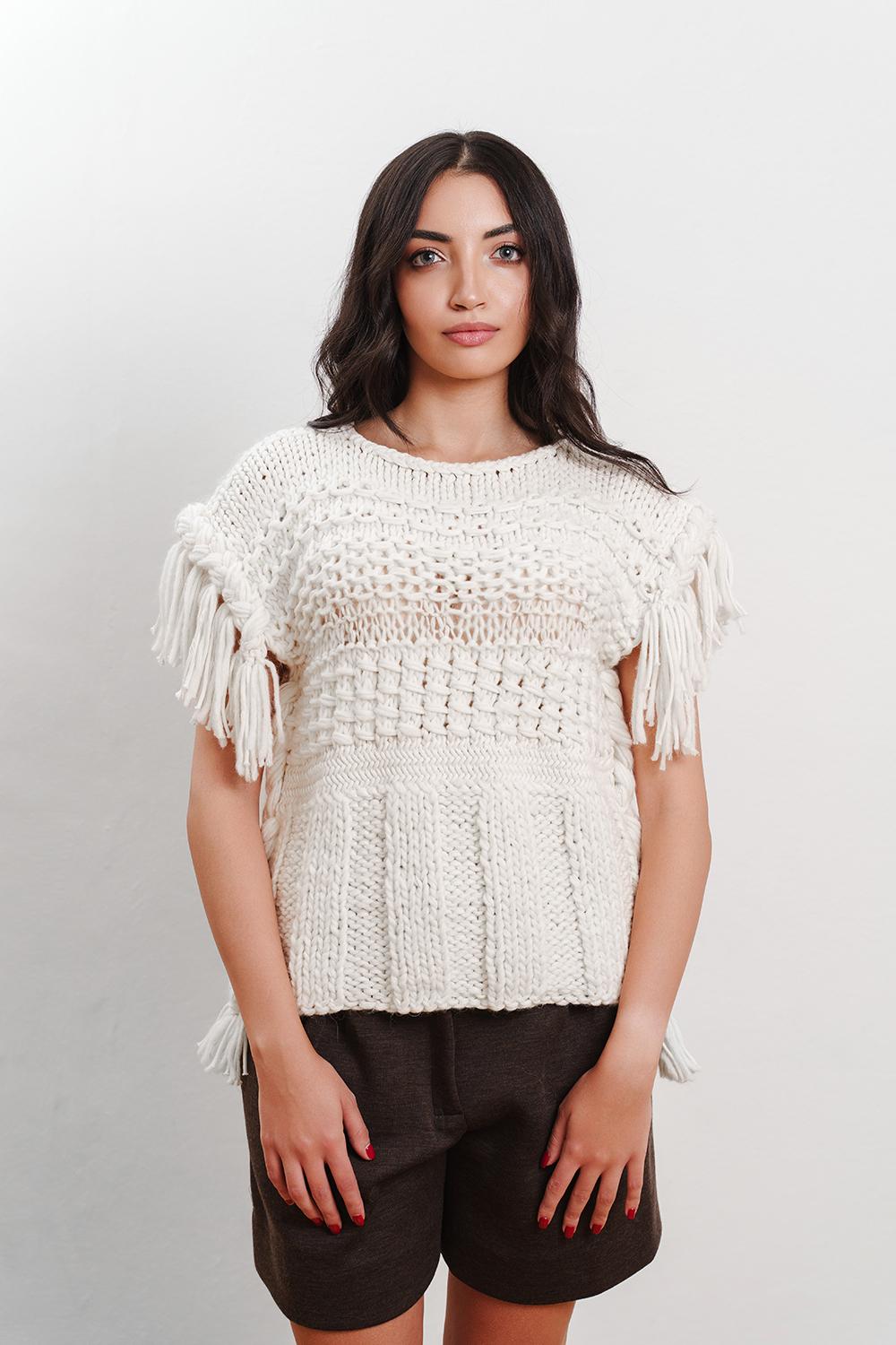 Tricot à Porter Maglia s/m con frange e trecce Offerta
