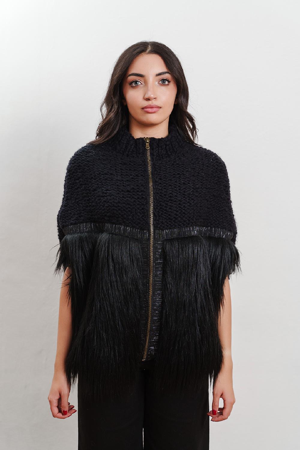 Tricot à Porter Poncho pelo Saldi Di Fabbrica