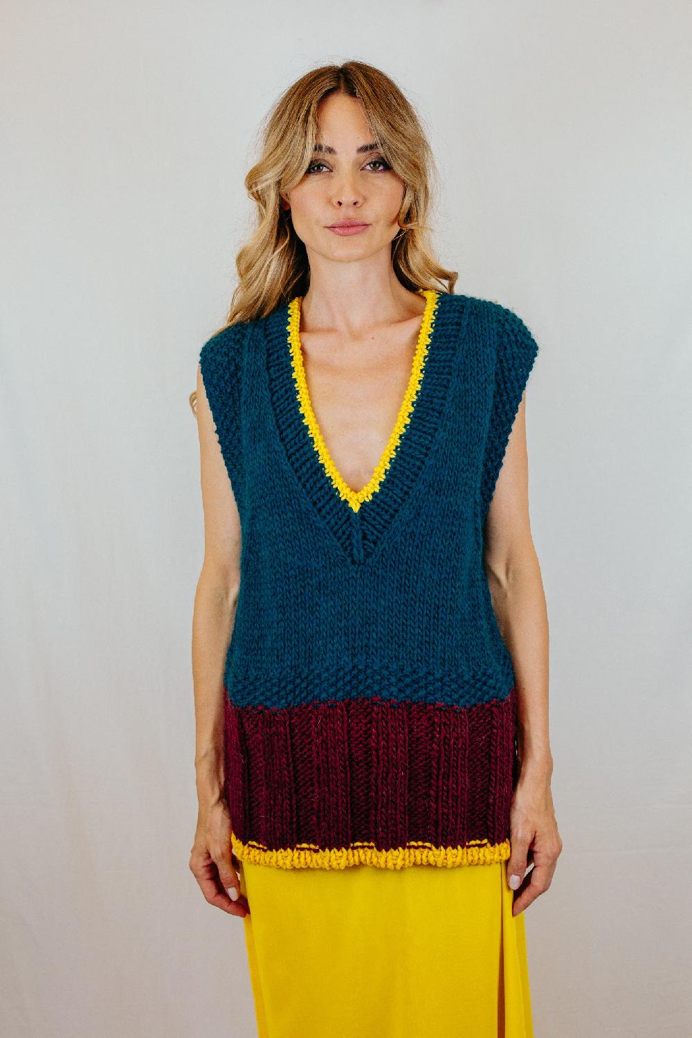Tricot à Porter Gilet over a 3 colori Acquista Ora