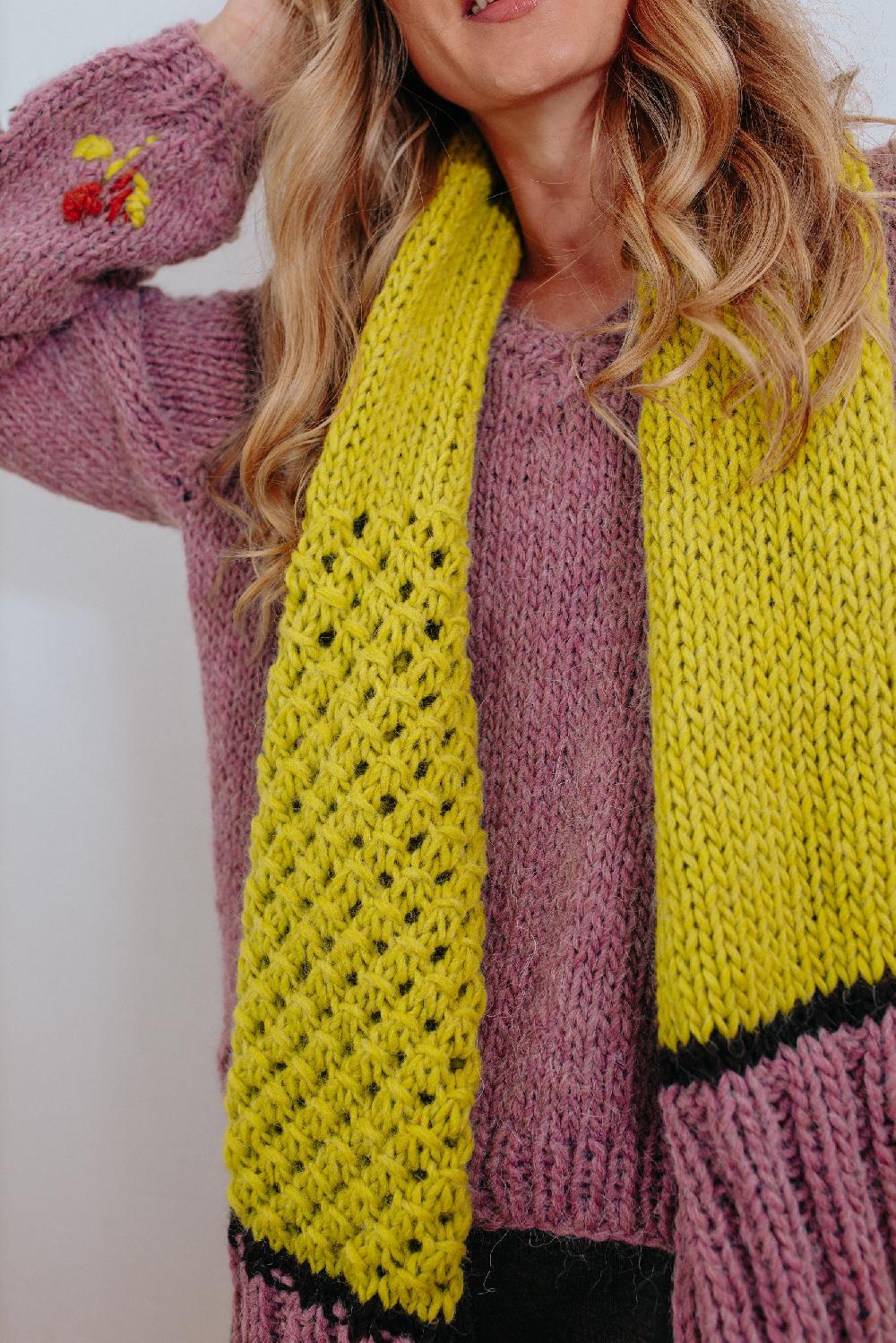 Tricot à Porter Sciarpa con coste e festoni Vendita Economica