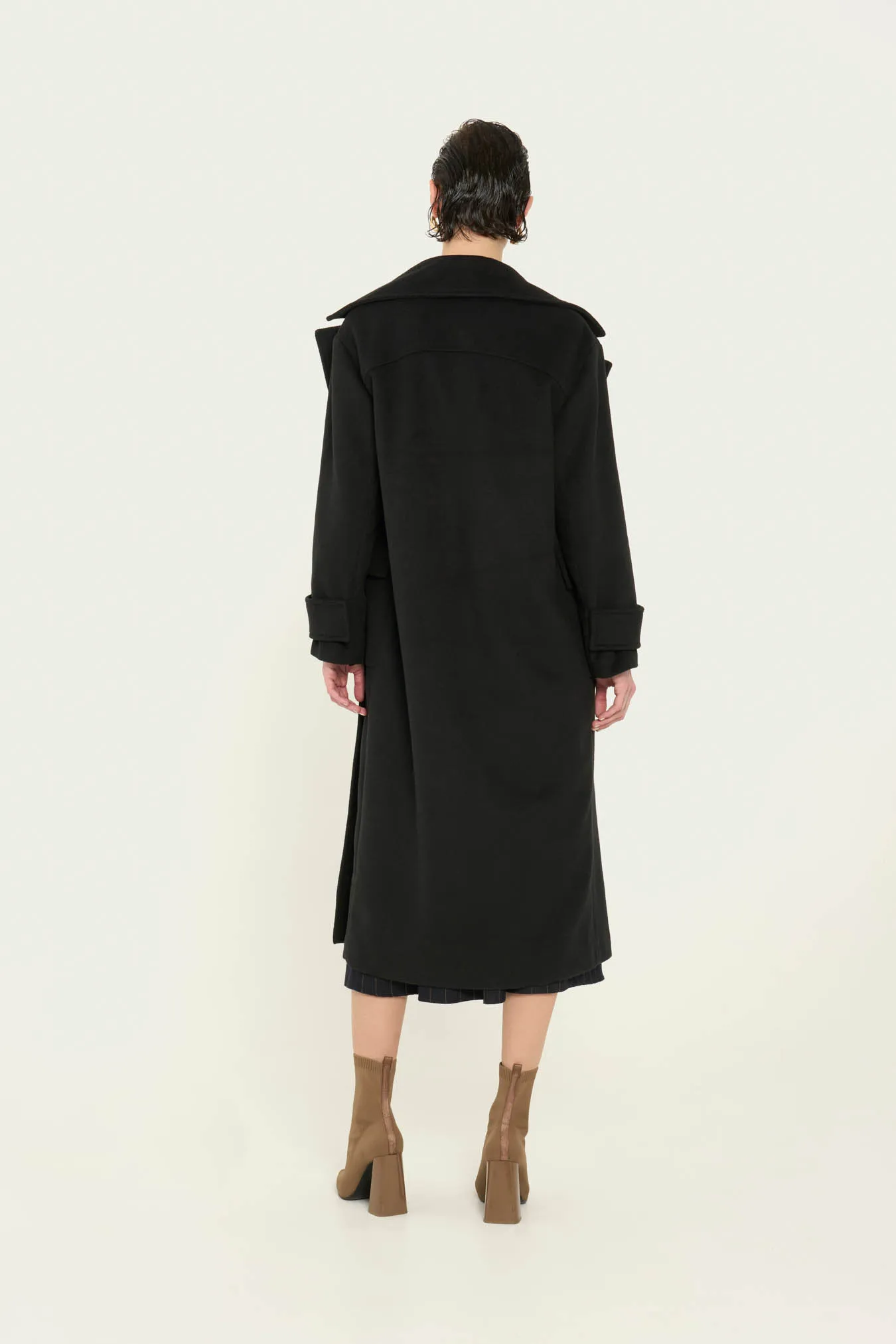 Vicario cinque Cappotto doppiopetto oversize nero Cate Sconto
