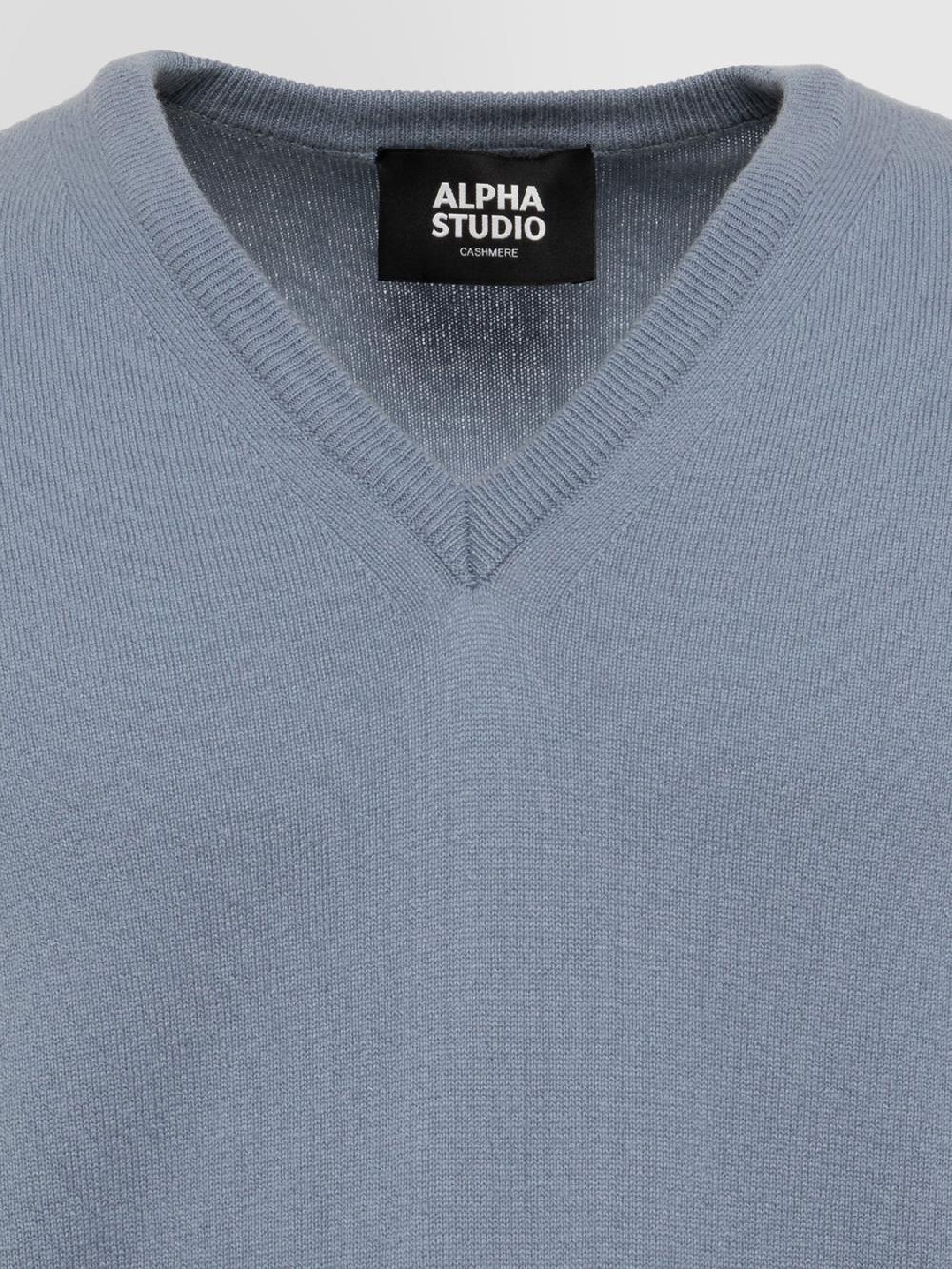 Alpha studio SCOLLO A V BASIC IN CASHMERE Promozione Limitata